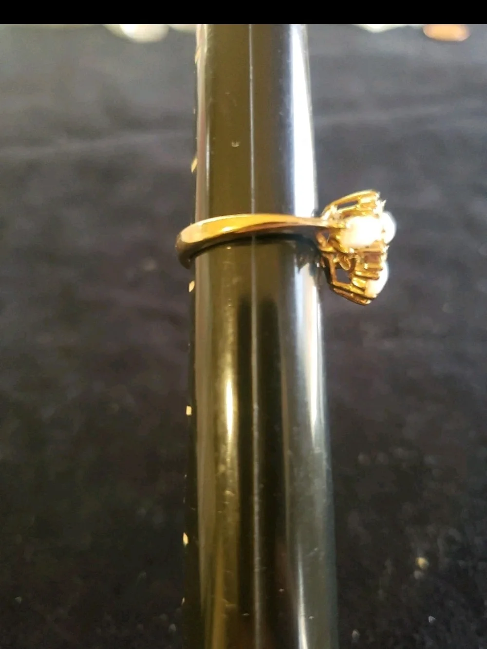 Uncas rhinestone and faux opal ring, yellow gold tone, Size 6.5